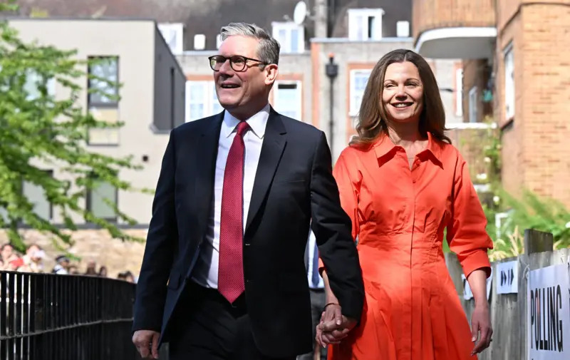 chan dung Keir Starmer 1