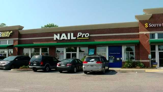 tiem nail hut thuoc