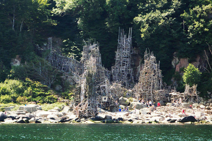 Ladonia 1