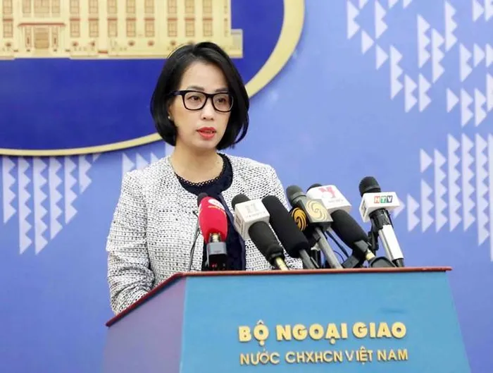 bo ngoai giao len tieng