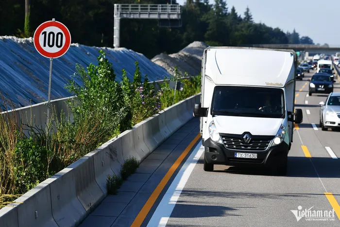 cao toc Autobahn duc 1