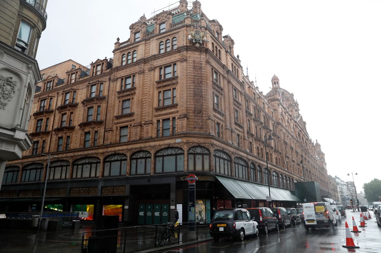 harrods bat coc 1