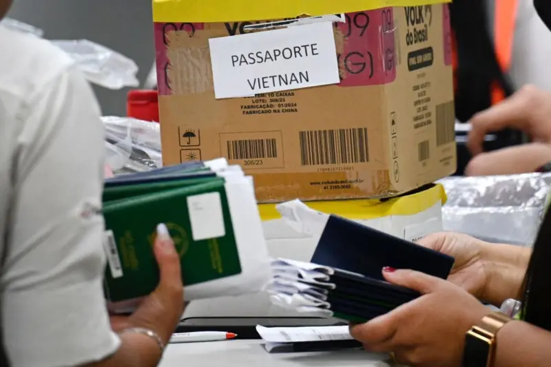 nguoi viet mac ket brazil 1