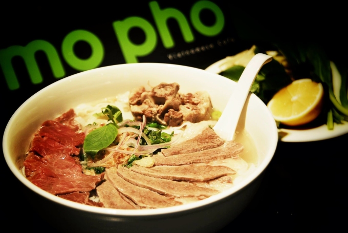 pho holdings tu bo thuong hieu 1