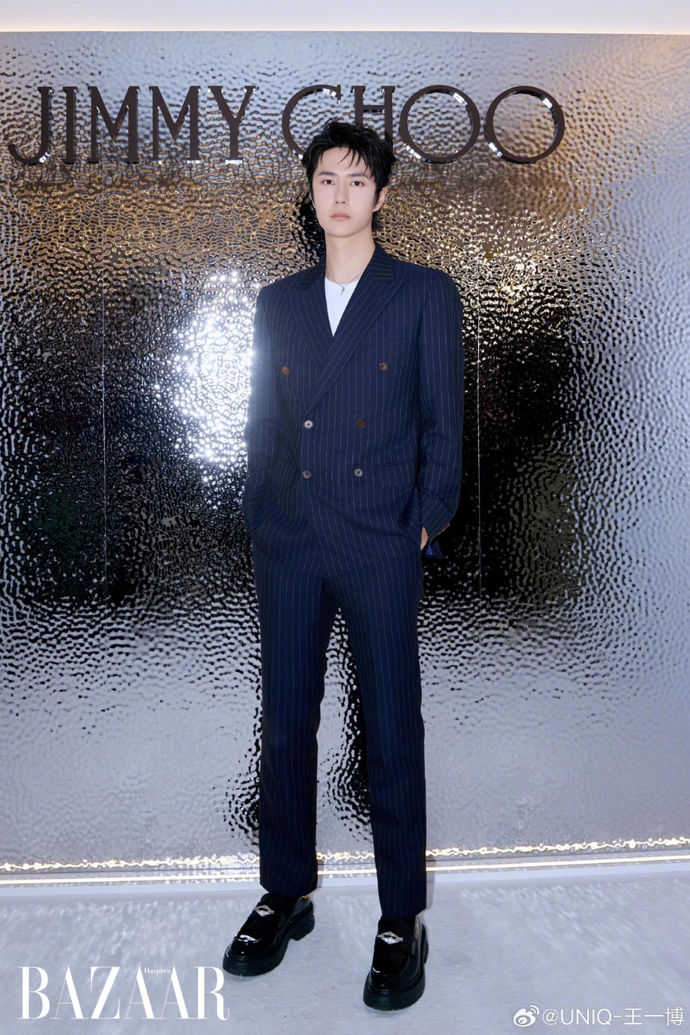 vuong nhat bac jimmy choo milan 1