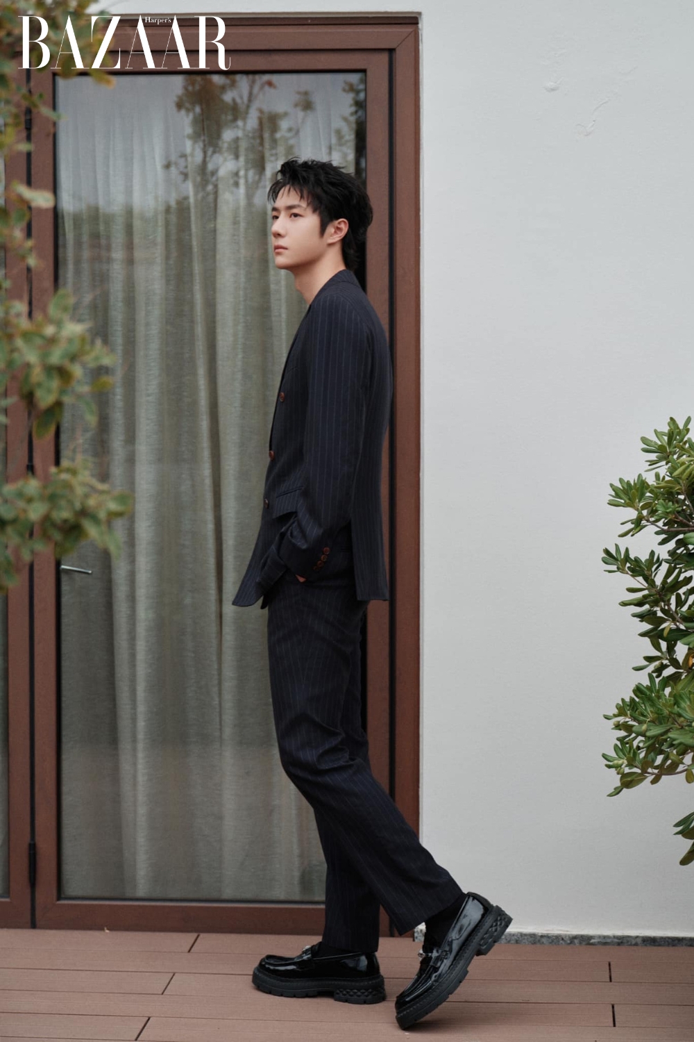 vuong nhat bac jimmy choo milan 1
