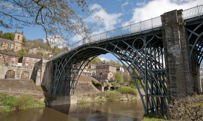 cau gang iron bridge 1