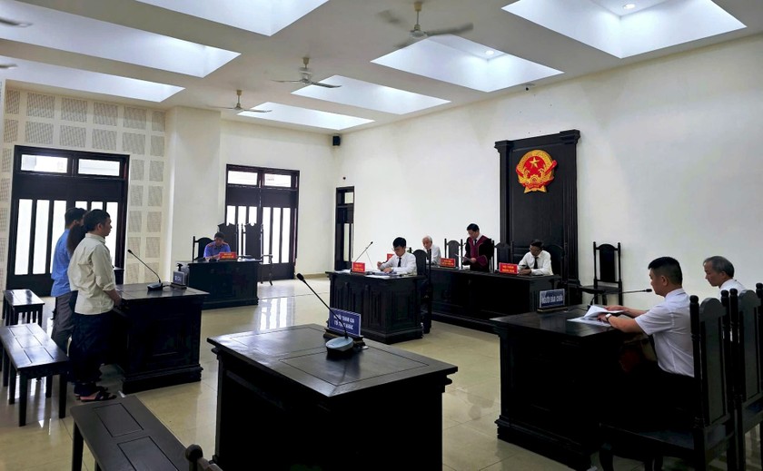 dua nguoi sang chau au 1