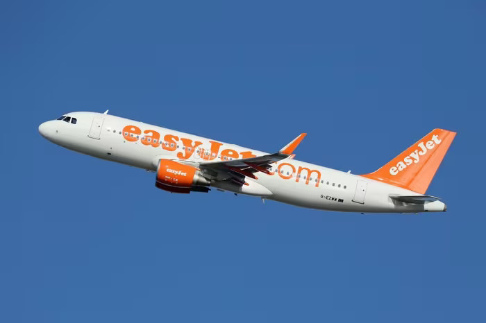 easyjet dia nguc