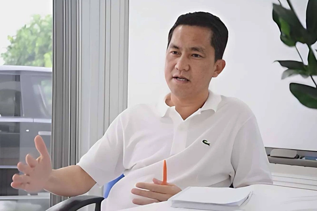 ho nhan hien ho 1