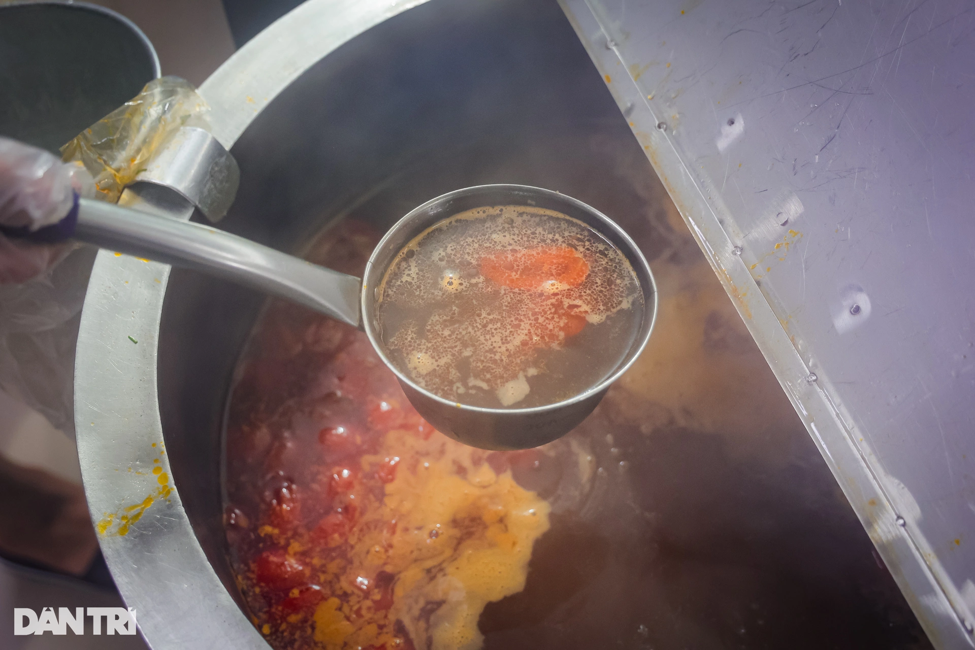 hong dang ban bun rieu 10