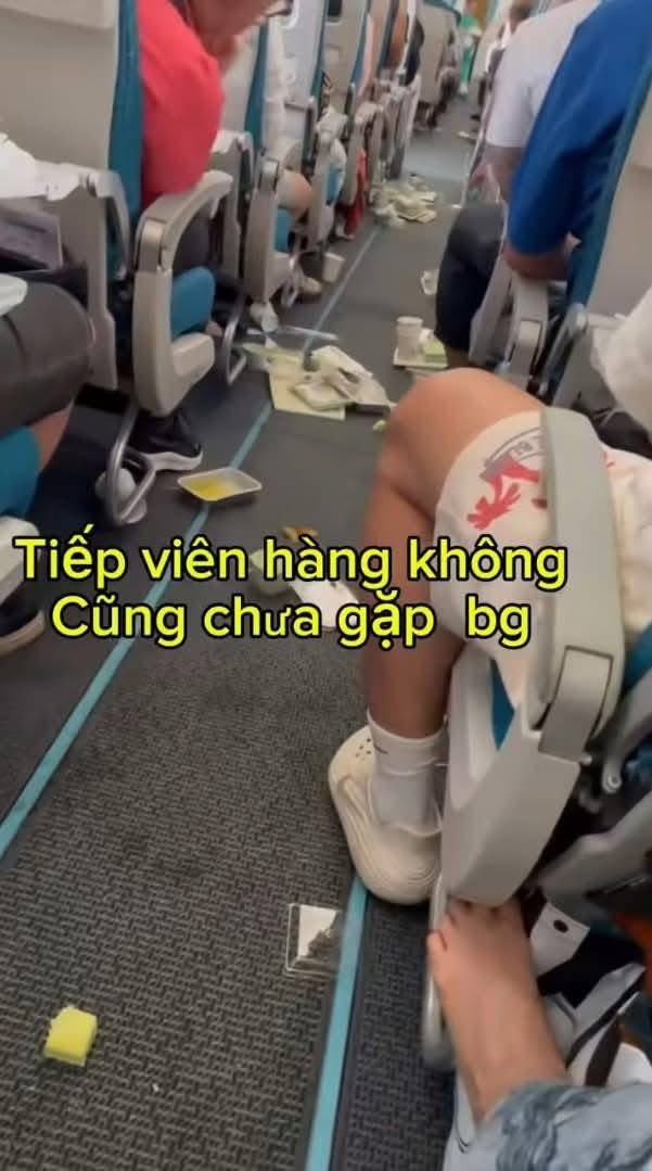 vn airlines nhieu dong 2