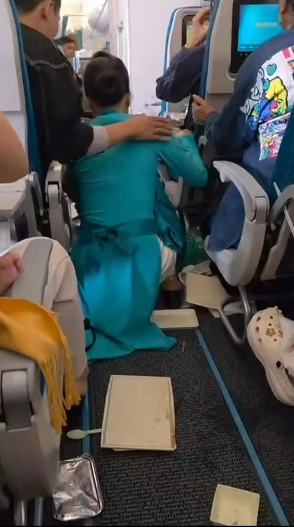 vn airlines nhieu dong 2