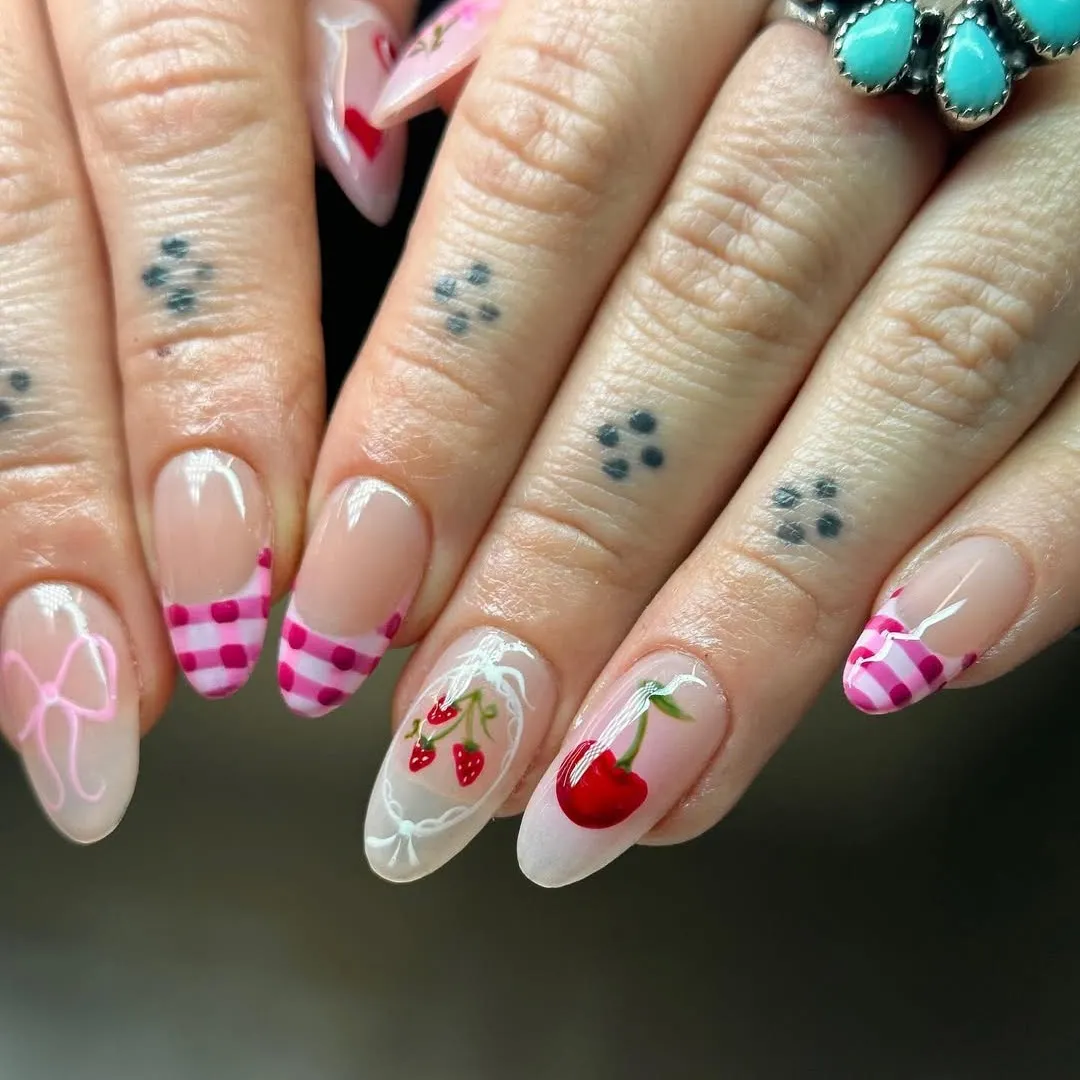 nail caro 1