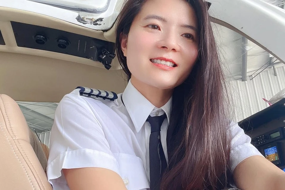 nu phi cong viet 1