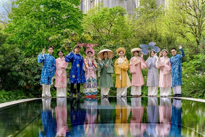 viet phuc bo hanh london 1