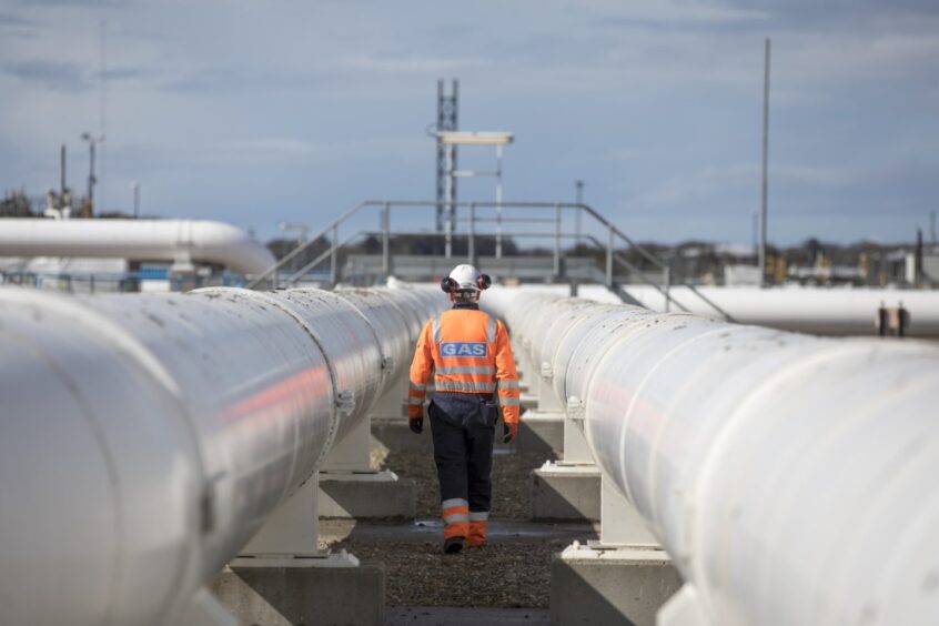 National Gas image 3 1lyggic5o 846x564
