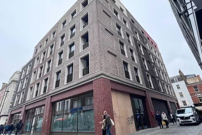 Su Binghai rua tien 1