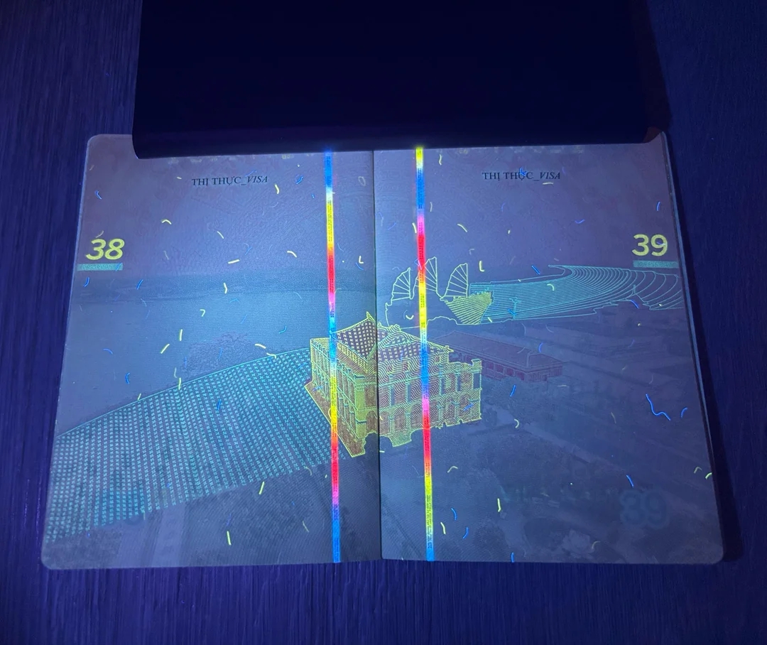 ho chieu vn uv 1