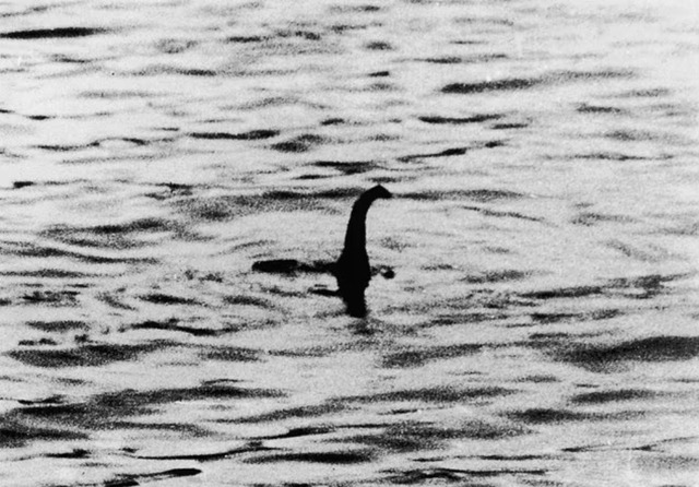 thuy quai loch ness again 1
