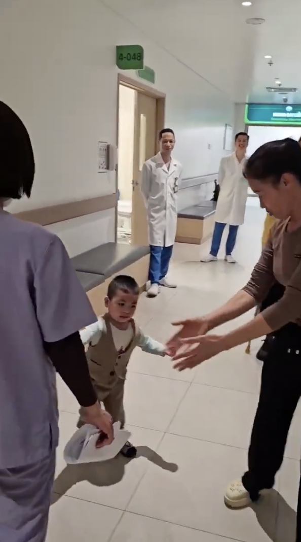 benh vien hong ngoc phuc truong minh 1