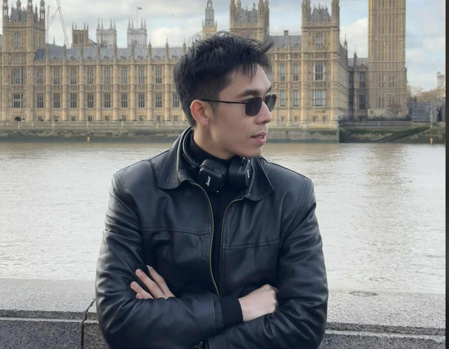 du hoc sinh Anh gioi 1