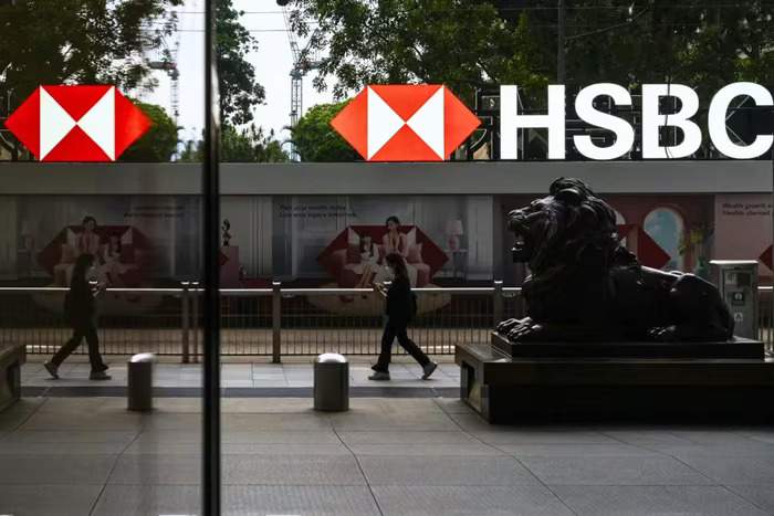 hsbc lai khung