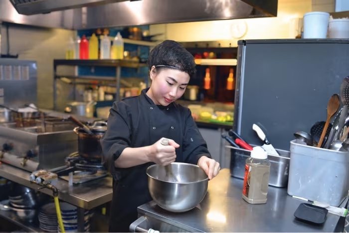 nha hang quang tri 1