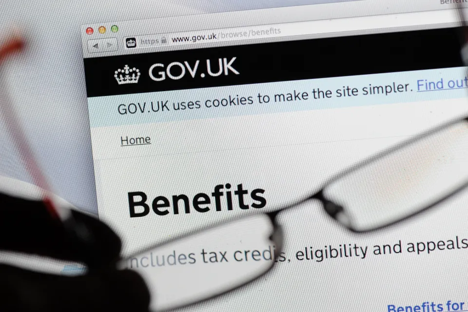 tro cap universal credit