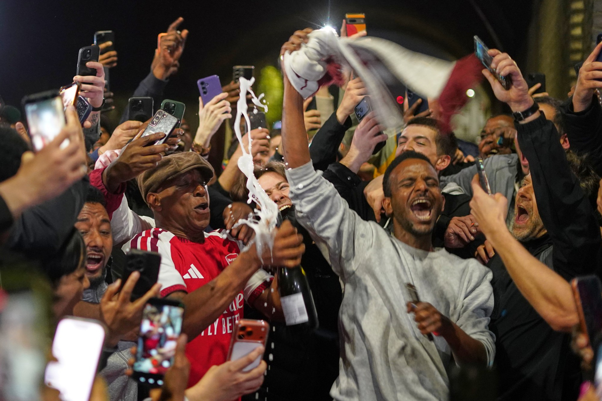 arsenal vo dich ngoai hang anh 1