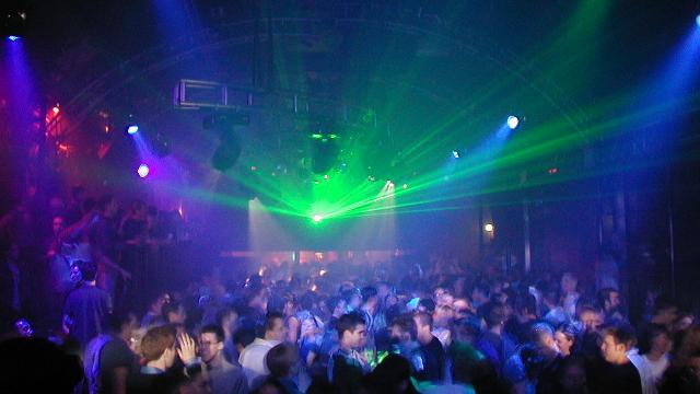 bar club in london