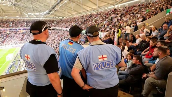 canh sat world cup 1