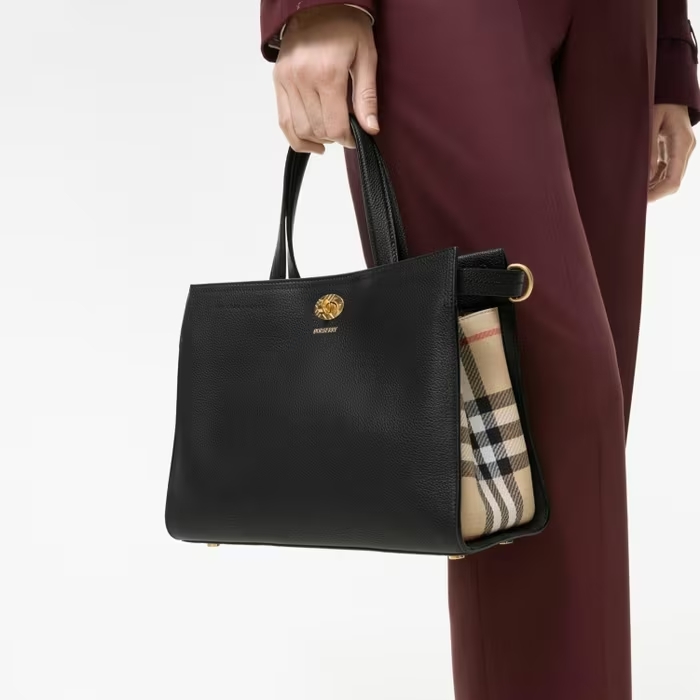 tui xach burberry 1