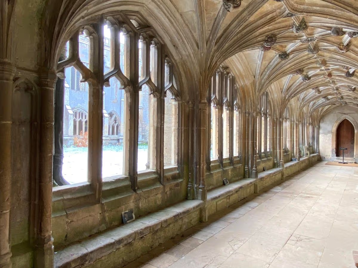 lacock 1