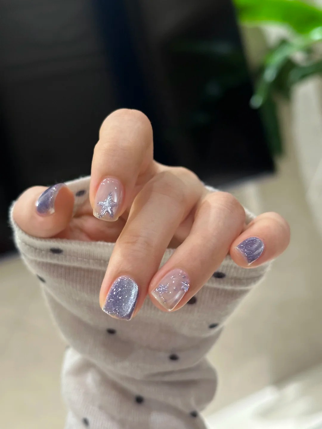 nail quiet luxury 1