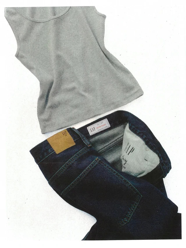 GAP jeans hailey bieber 1