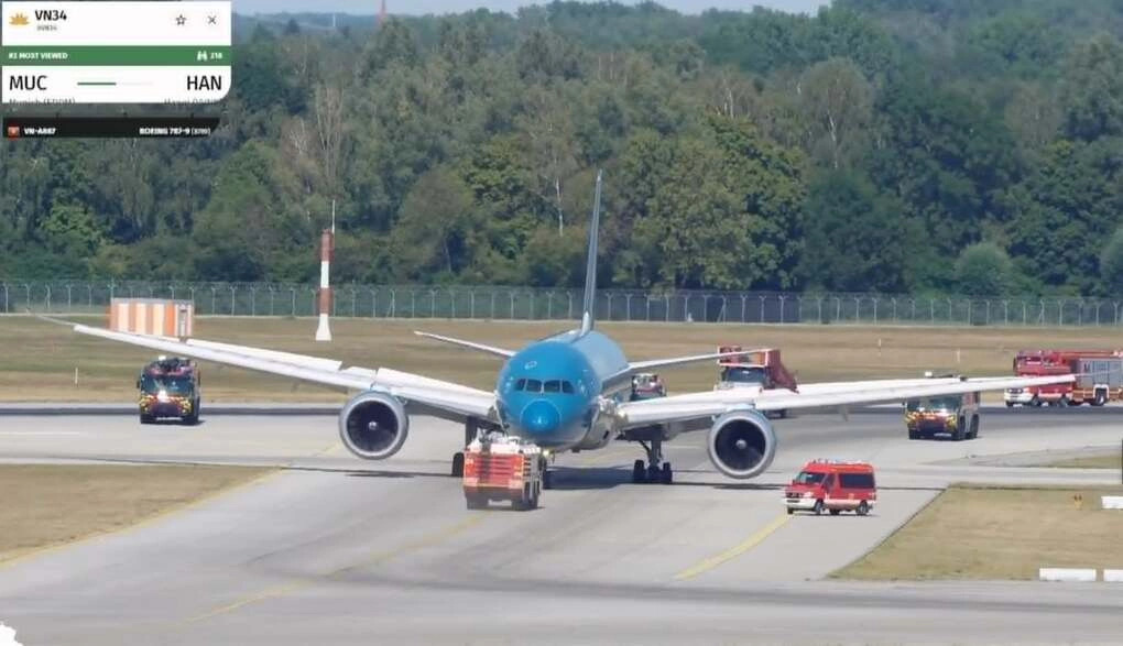 may bay vn airlines munich 1
