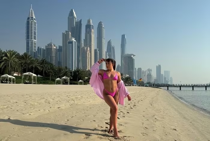 khach san dubai 3000 bang