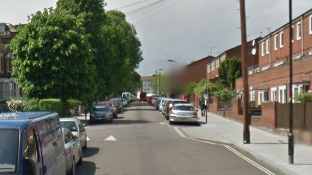 chay trai can sa hackney 1