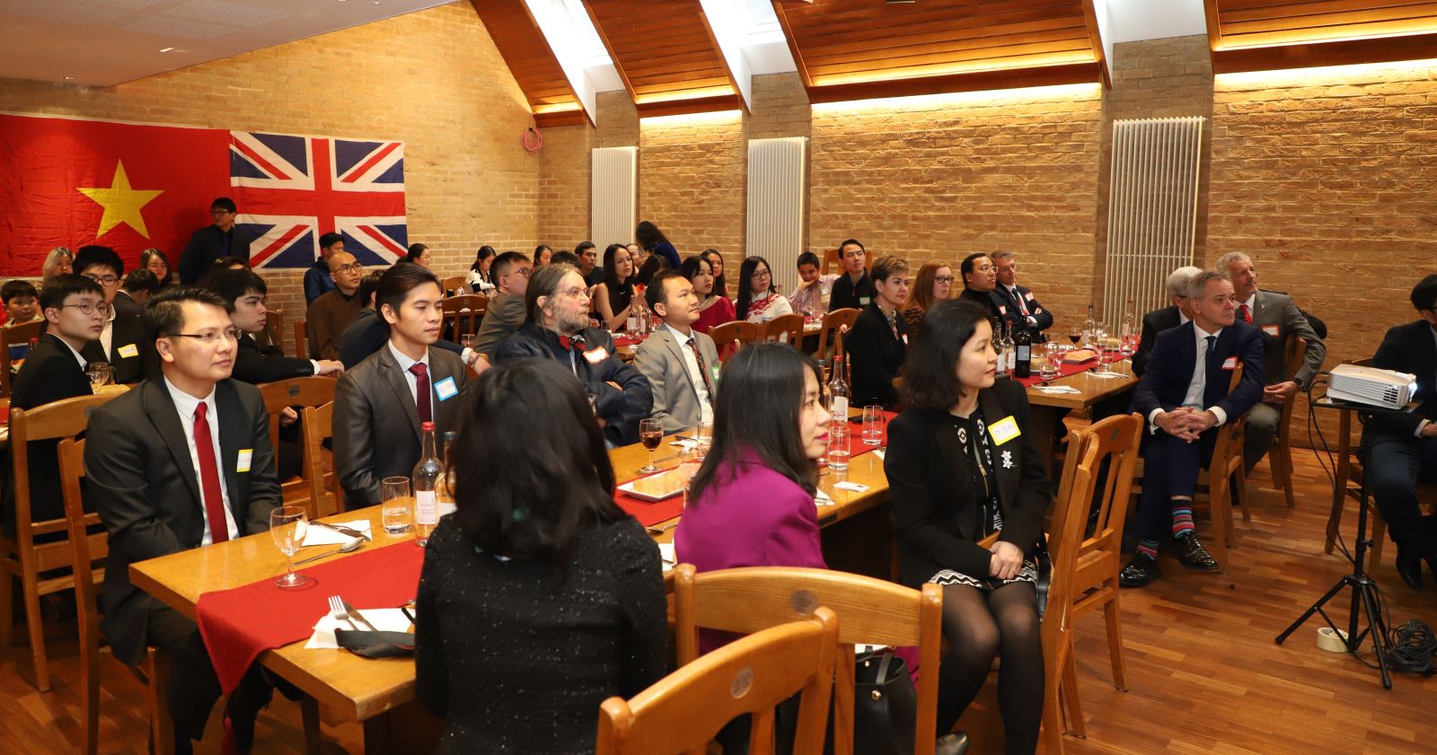 hoi sinh vien viet nam o oxford 1