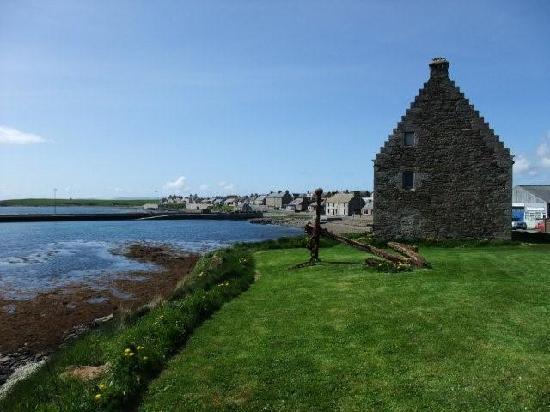 st-mary-s-village-orkney