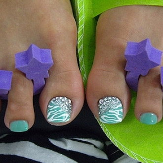 1289973292-nail-chan10