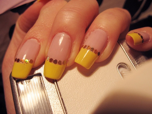 1291185428-chon-mau-nail2