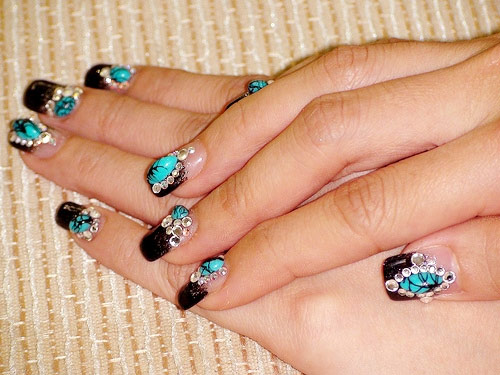 1291185428-chon-mau-nail7
