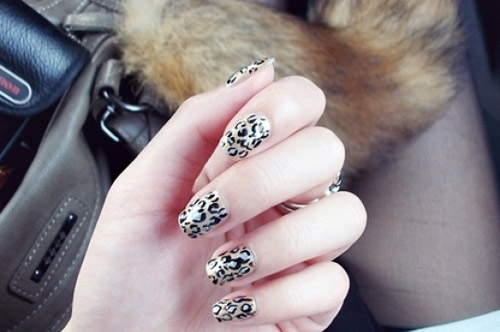 1309777173-nail-dep5