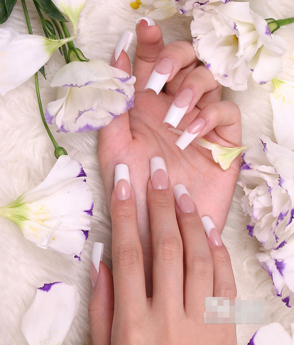 nailtre19jpg1321942081