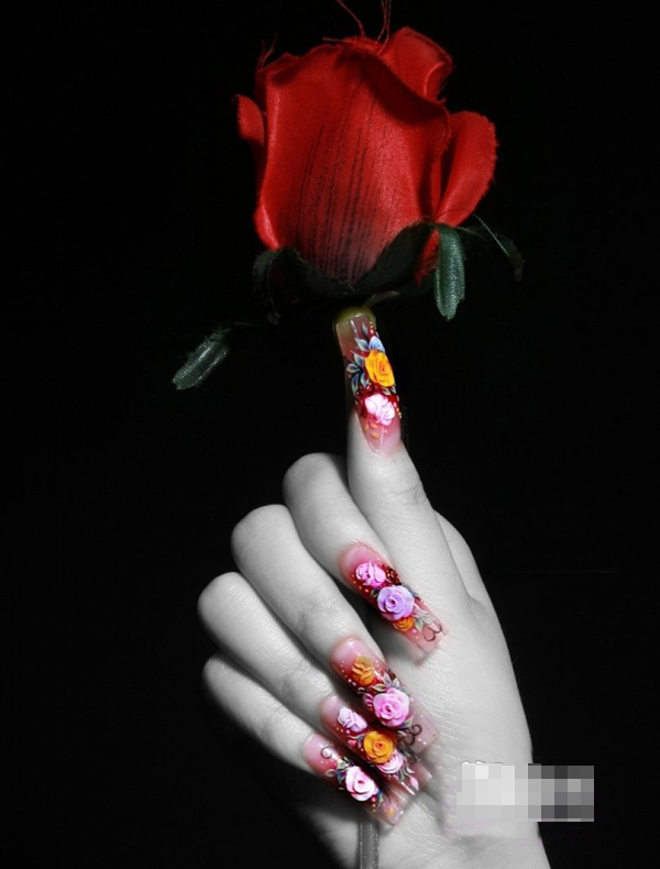 nailtre24jpg1321942081