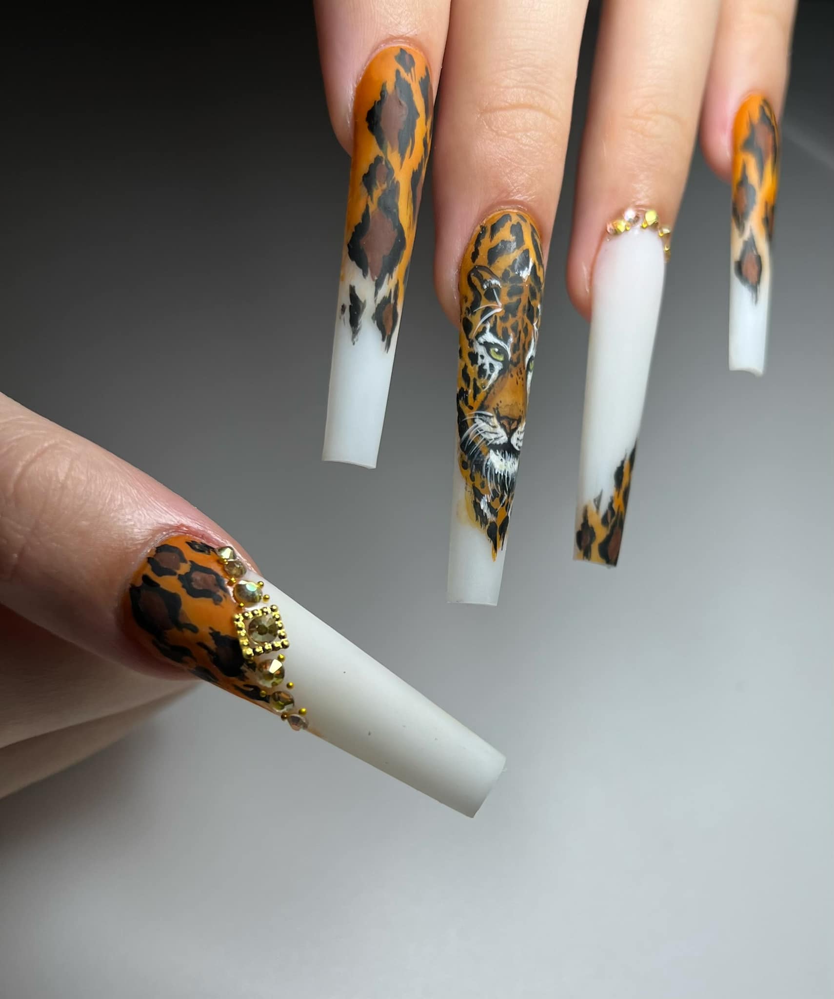 tien lam anh uk next top nail 2022 1